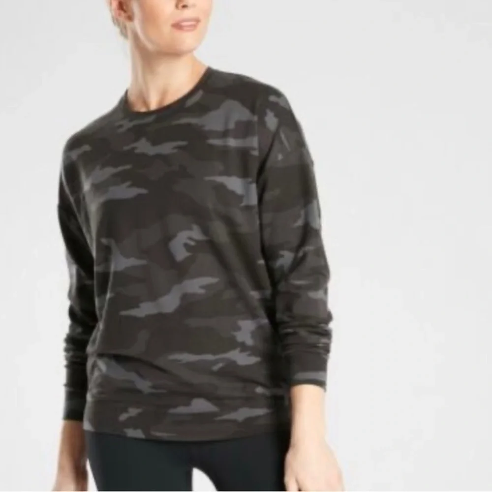 Athleta Crewneck Sweater Size XS